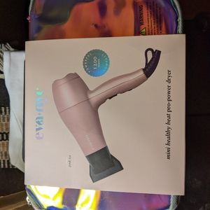 Eva nyc mini blow dryer